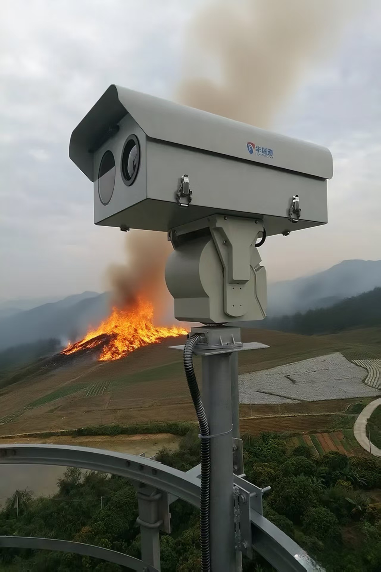 雙光譜攝像機(jī)